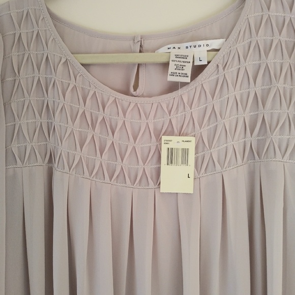 Max Studio Blouse - Picture 3 of 3